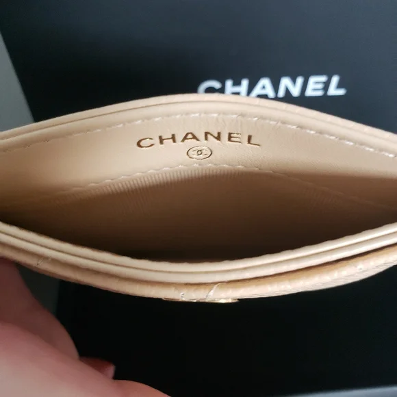 Chanel Beige Clair Classic Cardholder - Picture 8 of 14